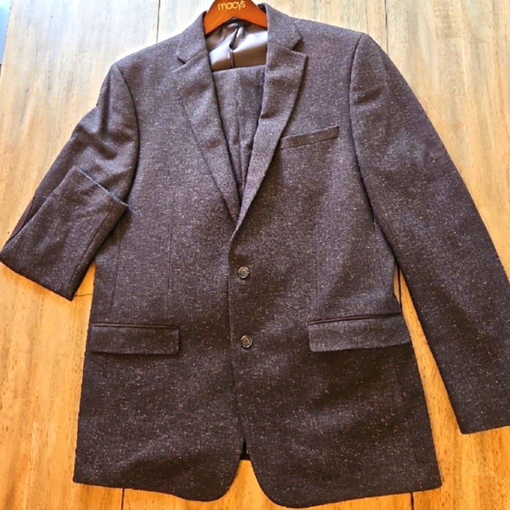 Sean John Brown Donnegal Classic Suit